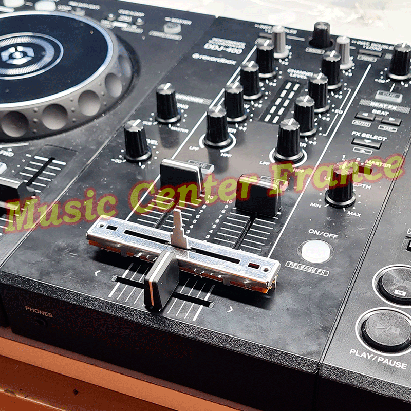 Pioneer Dj - Contrôleur DJ DDJ-SB2 - Tables de mixage - Rue du Commerce